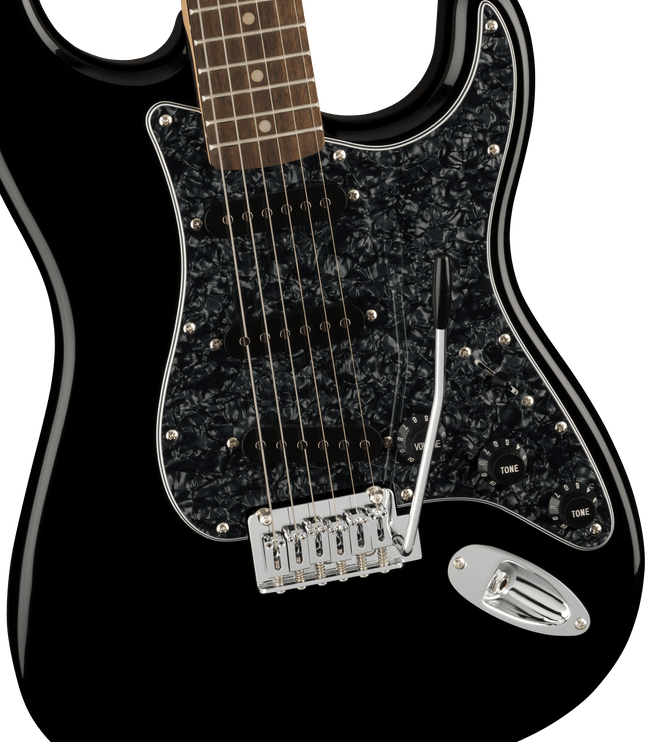 Guitarra Eléctrica FSR Affinity Series™ Stratocaster®, Laurel Fingerboard, Black Pearloid Pickguard, Black