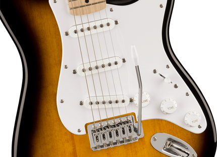 Guitarra Eléctrica Squier Sonic® Stratocaster®, Maple Fingerboard, White Pickguard, 2-Color Sunburst